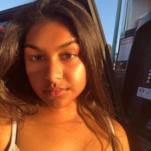 Meet your Posher, Gauri